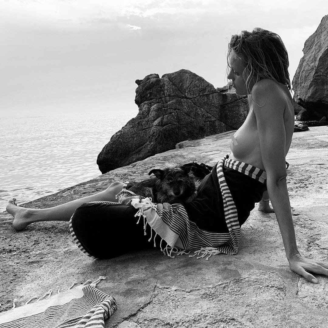 Anja Rubik 🖤 12/2024