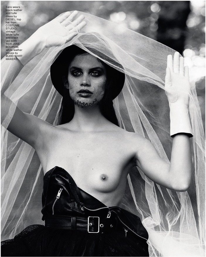 Taylor Marie Hill ⭐️ 01/2025