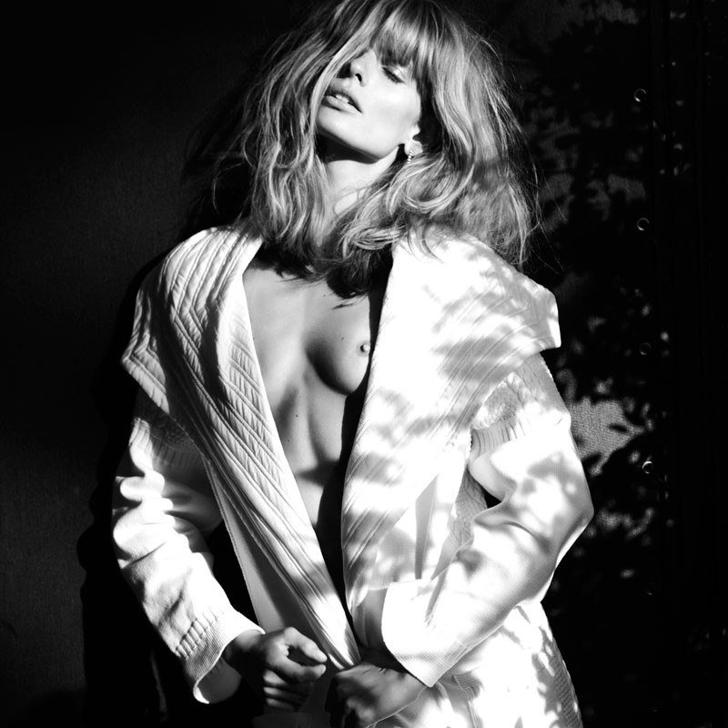 Julia Stegner 🖤 01/2025