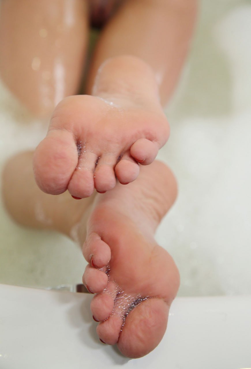 Avery Nona 💦 05/2025